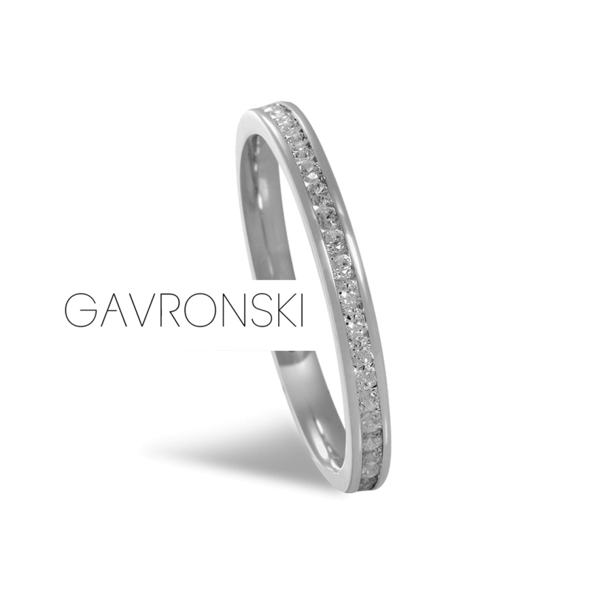 Aliança em Prata Cravejada